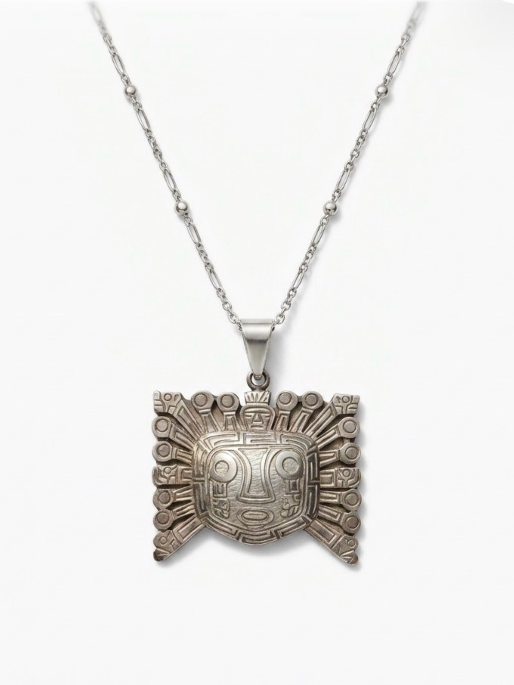 🤺 Vintage 900 Stamped Silver Tribal Sun Pendant Necklace